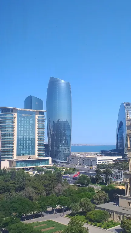 Квартира в центре с видом на море