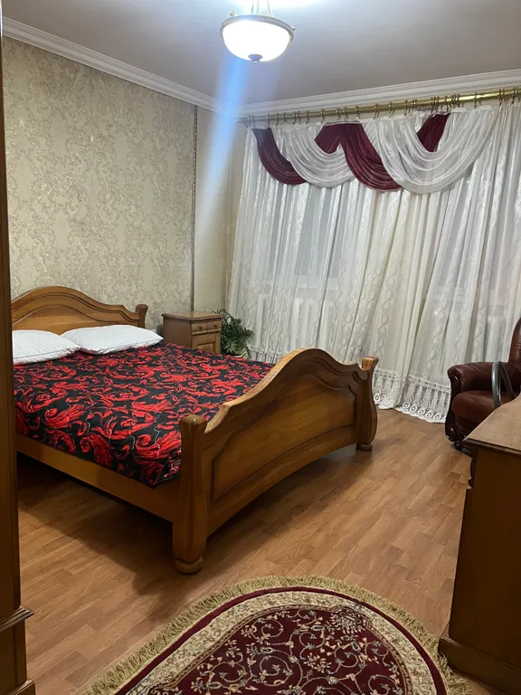 Семейный номер с видом на горы