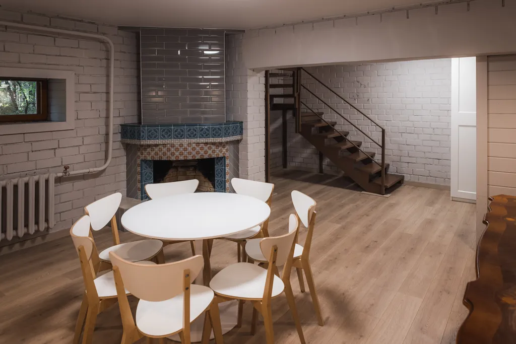 Большой коттедж с сауной в загородном комплексе отдыха бисерово