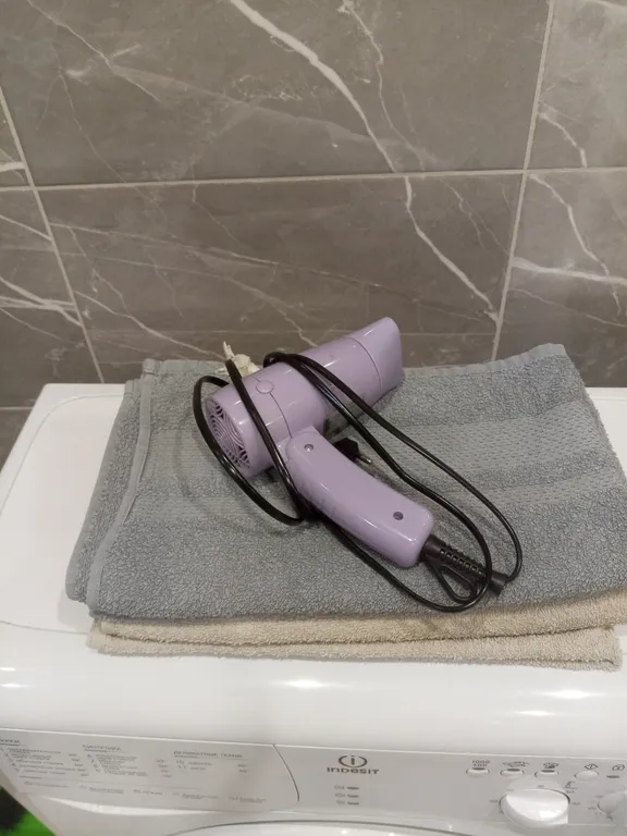 Студия с видом на горы и новороссийский порт