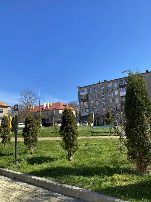 Светлая квартира на 1 этаже близко к морю