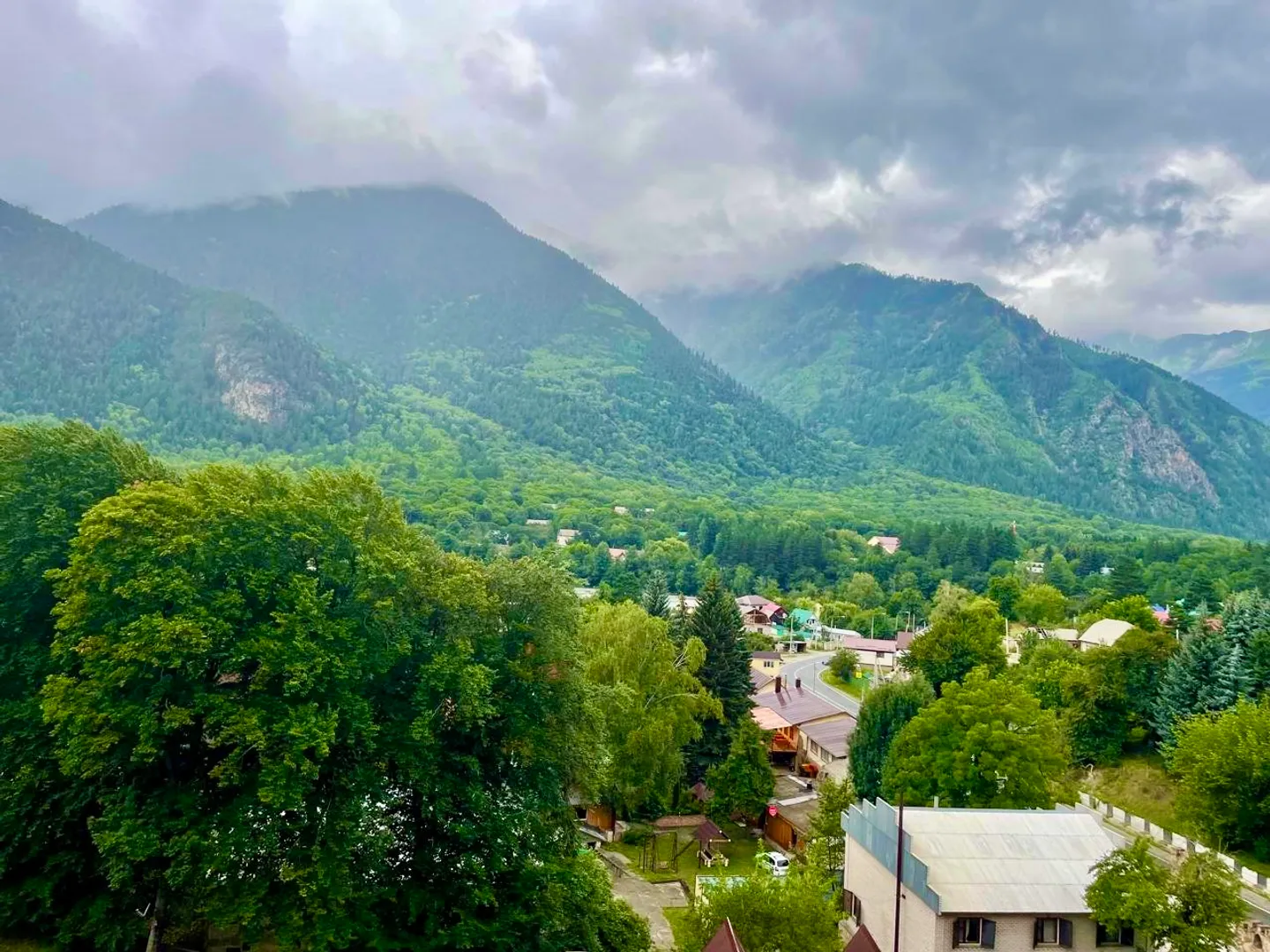 Вид из кухонного окна