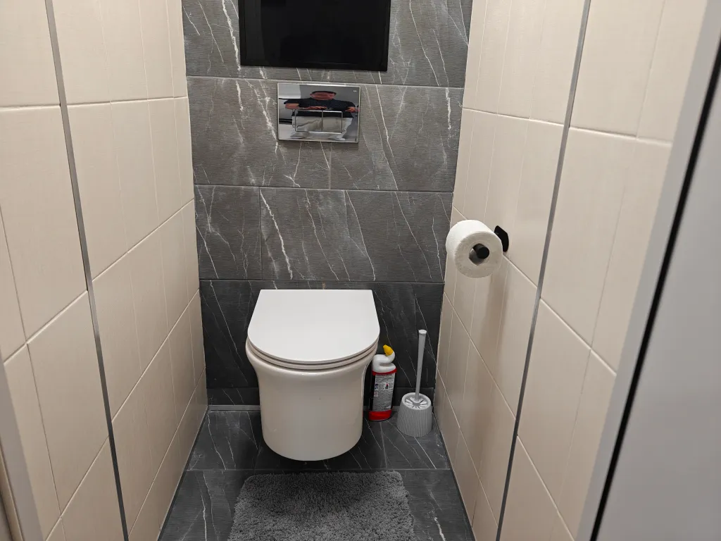 Уютная двухкомнатная квартира в очень удобном месте