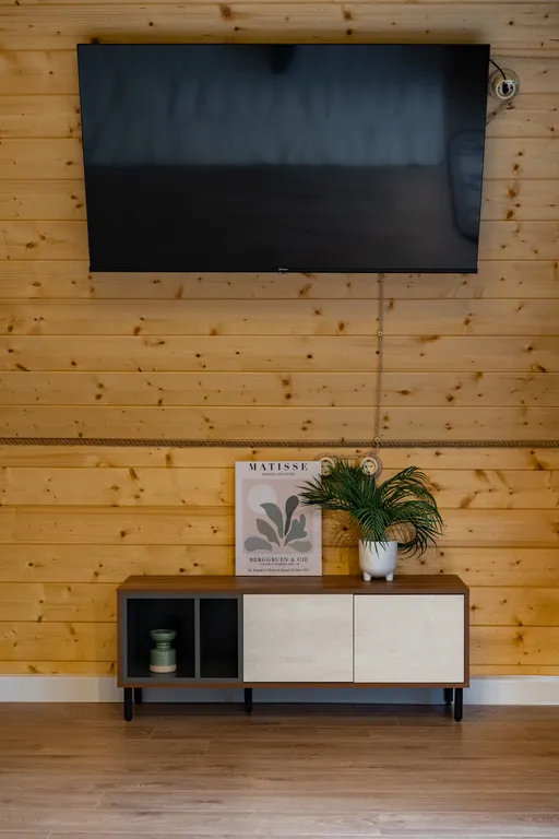 Двухэтажный A-frame домик у реки Гарабаши с видом на горы