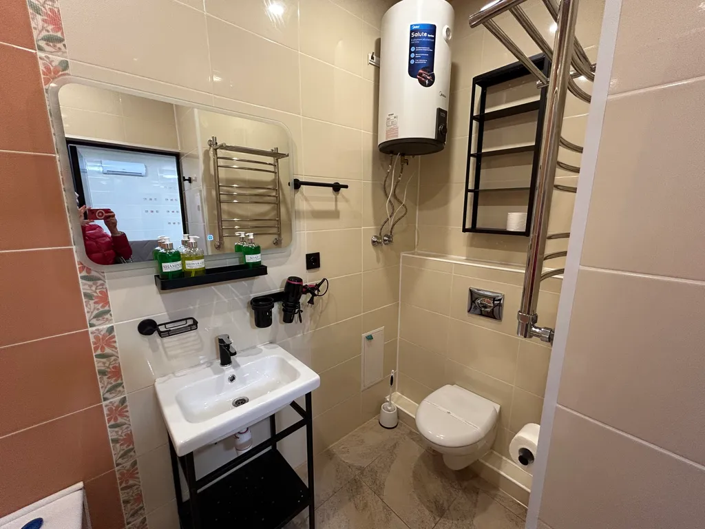 Студия с красивым видом на центр города