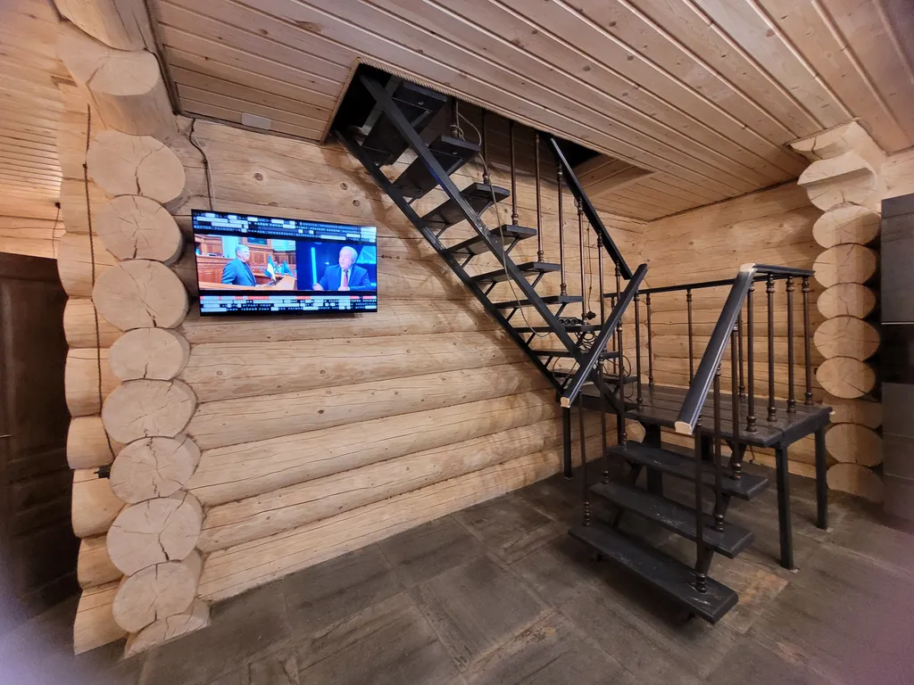 Новый дом из бревна