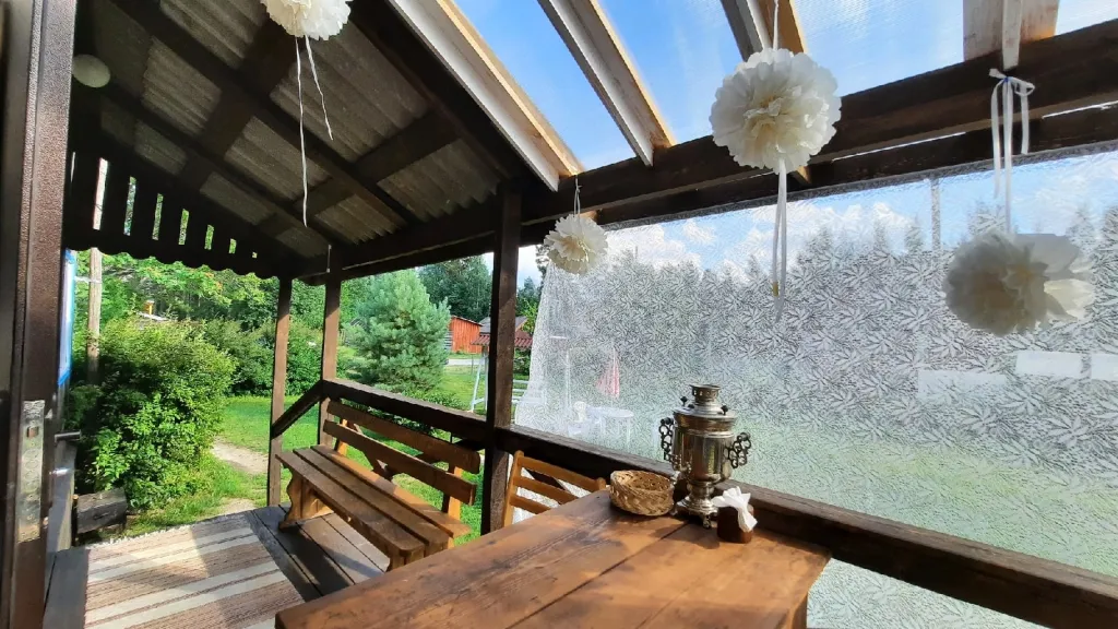 Дом в живописном месте с  видом на реку