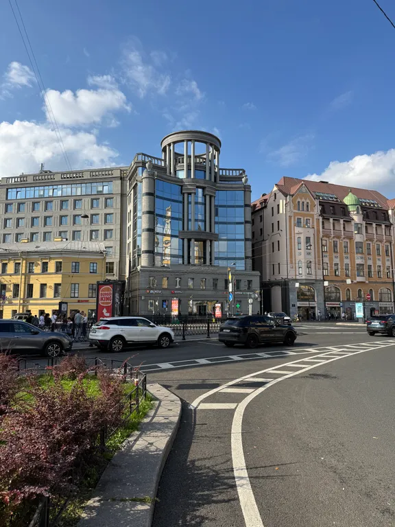 Квартира Большая квартира у метро в центре — Санкт-Петербург