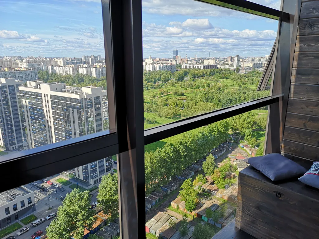 Семейная студия с видом на парк недалеко от метро и аэропорта