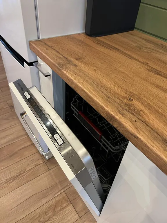 Коттедж Дом с сауной на границе с лесом и озером — Семеновское