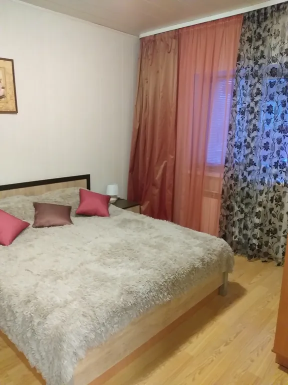 Апартамент в белых росах на оз. Банном (800 м до глц)