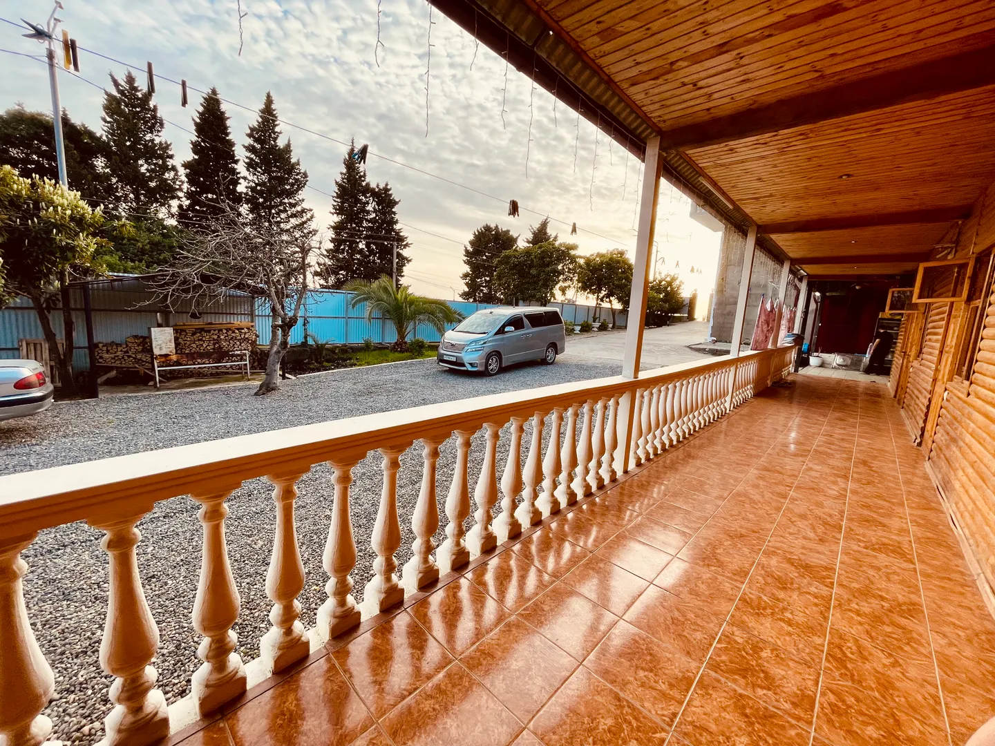 Фото