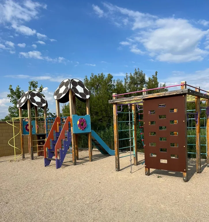 Апартаменты на первой линии Севастополь (Любимовка)