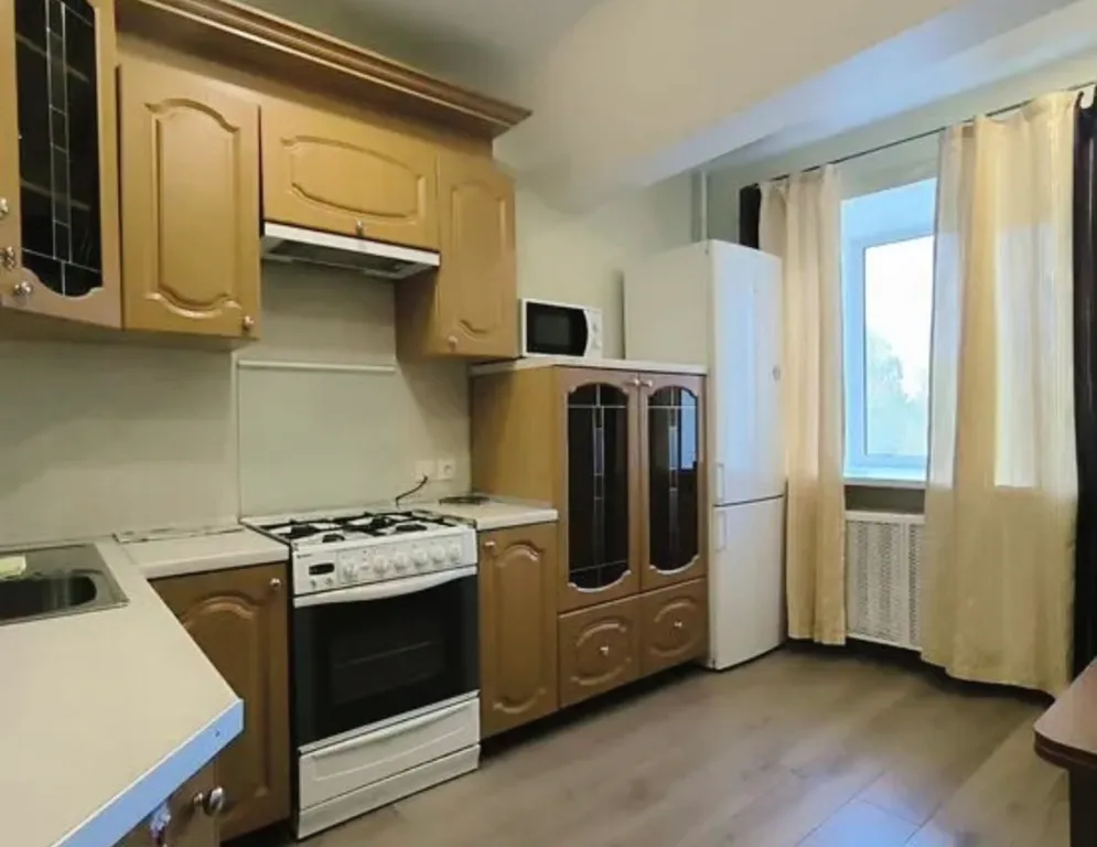 Уютная квартира в самом центре — аренда посуточно в Сыктывкар