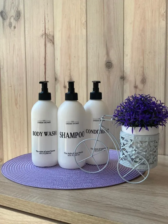 Просторная студия с огромной лоджией у озера