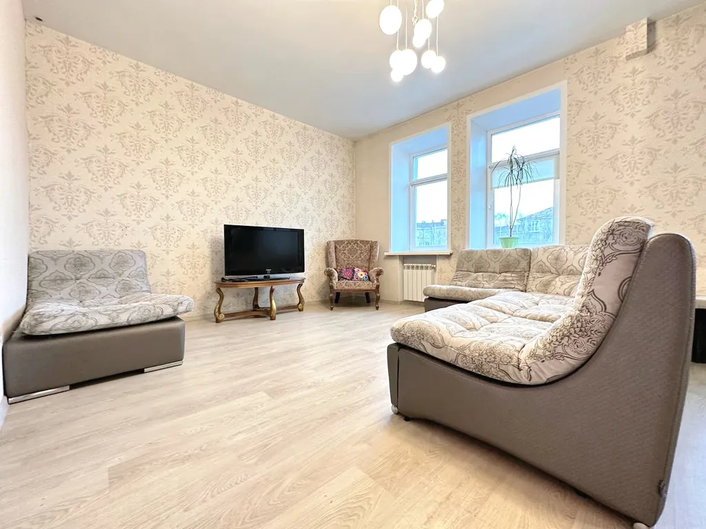 3-комнатная квартира в центре рядом с набережной