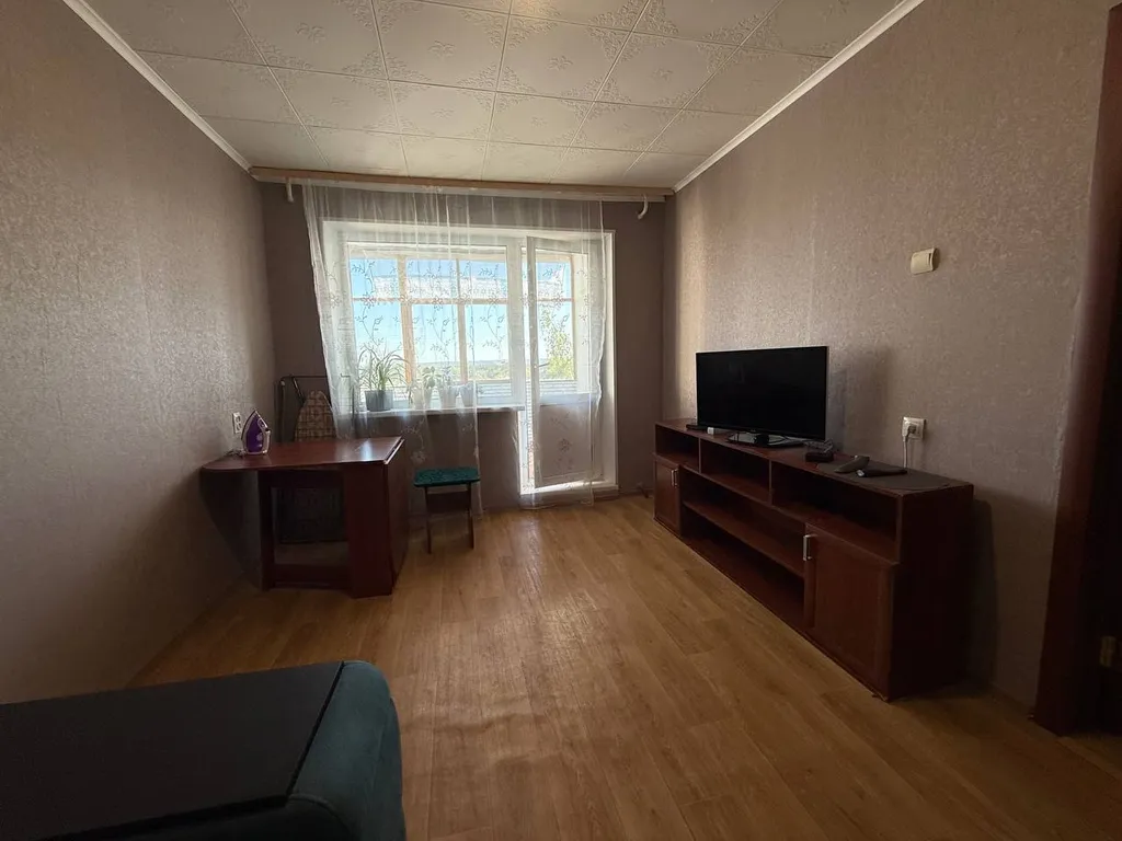 Квартира теплая, расположение центр, большой балкон