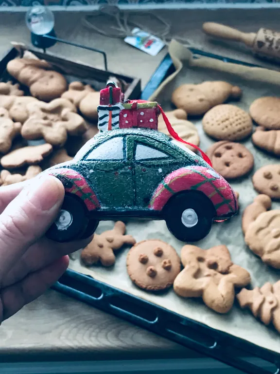 Уютный семейный дом у озера