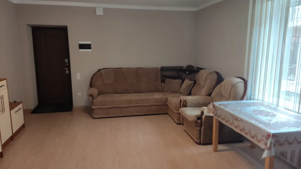 Уютный дом в лесной зоне в трёх километрах от моря