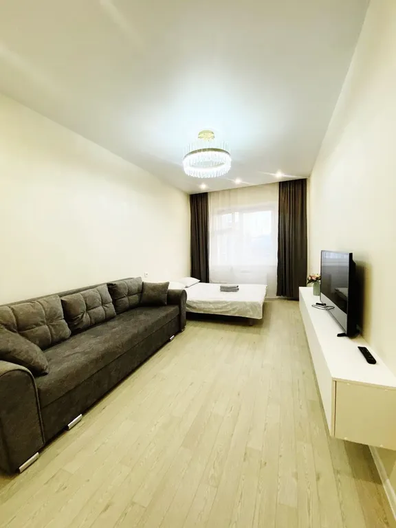 Современная двушка рядом с городской больницей