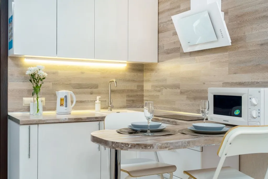 Good Night на Нефтяной 15