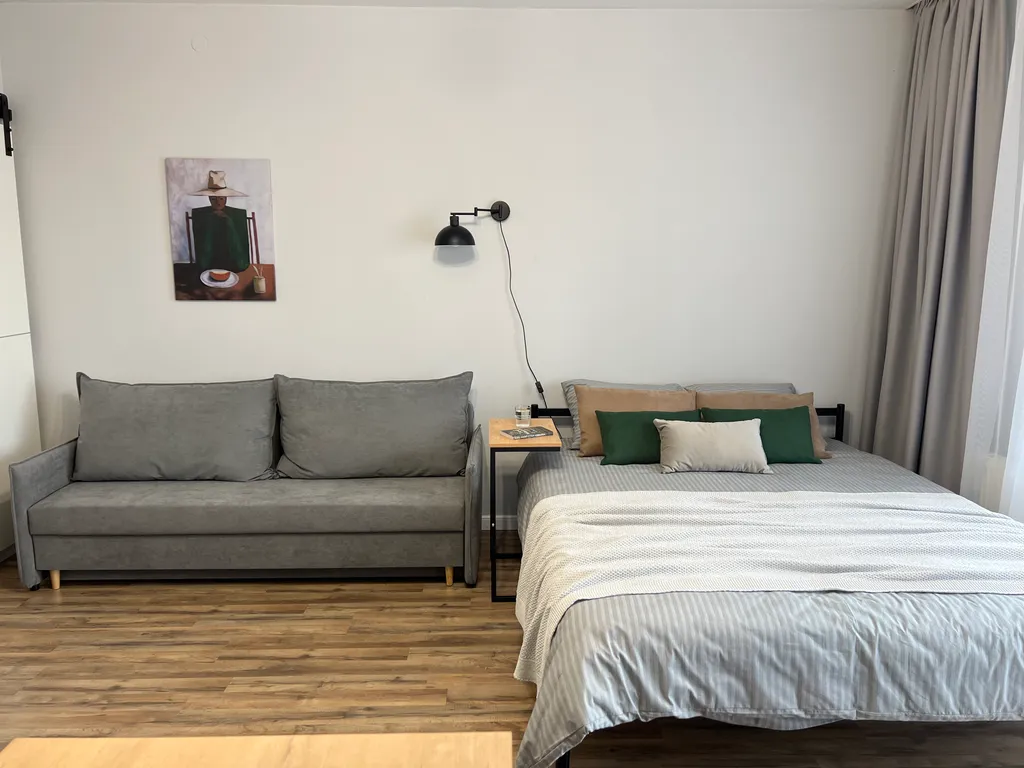 Квартира Светлые уютные апартаменты — аренда посуточно в Пермь