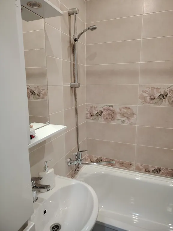 Новая квартира с автономным отоплением, 10-15 минут на машине до центра