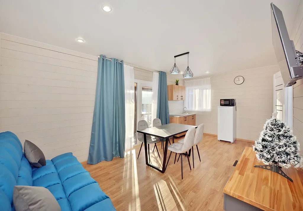 Коттедж Гостевой дом в ёлках — аренда посуточно в Абзаково