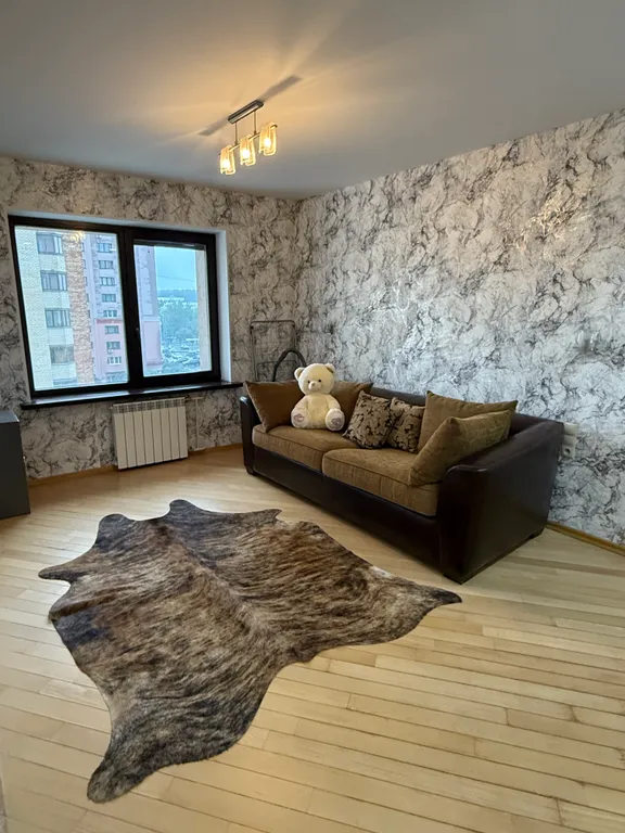 Шикарная просторная квартира с дизайнерским ремонтом