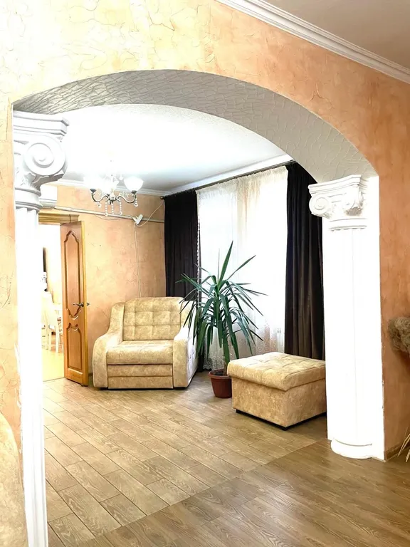 4-комнатный Дом