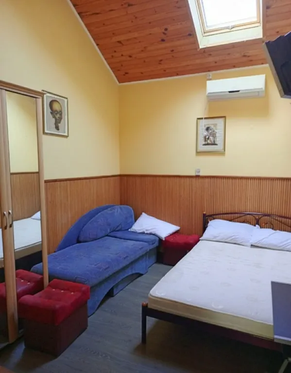 Квартира Комната — аренда посуточно в Орджоникидзе