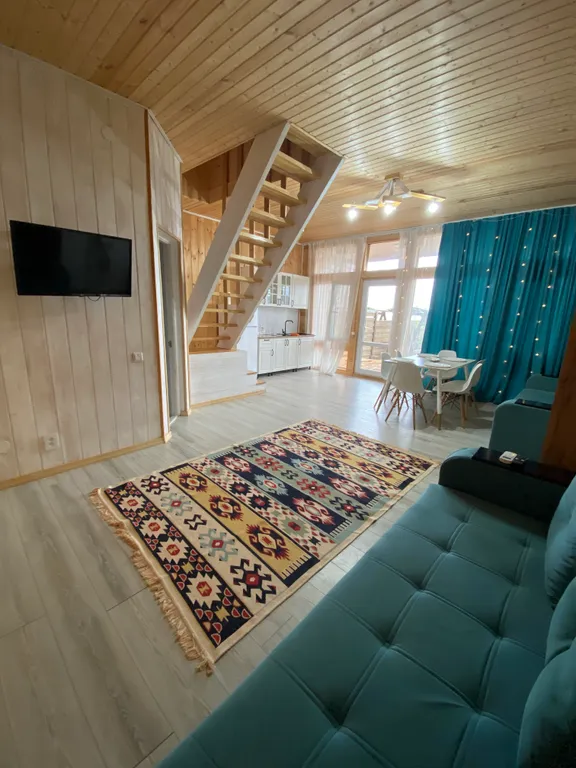 Домики на берегу Каспийского моря