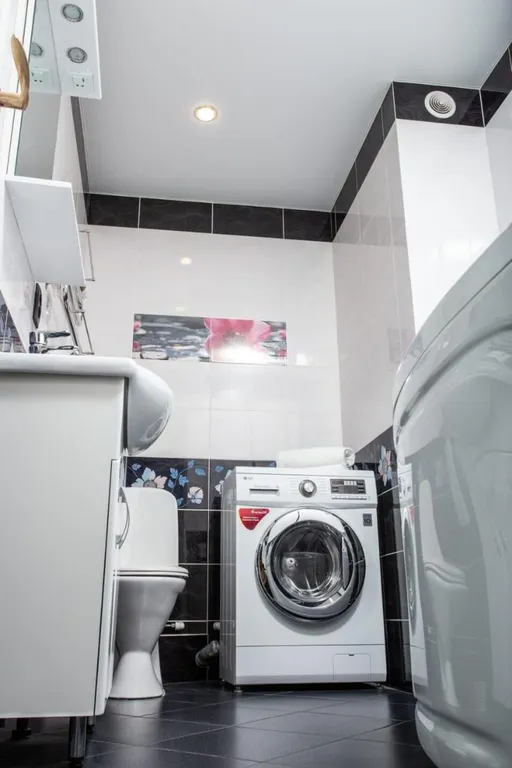 Квартира у Меги