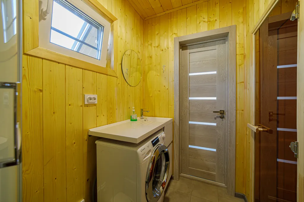 Дом с сауной, купелью и террасой