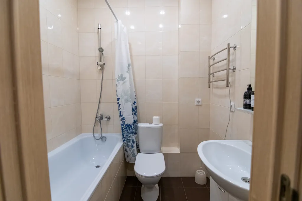 Апартаменты в тихом районе с хорошим ремонтом