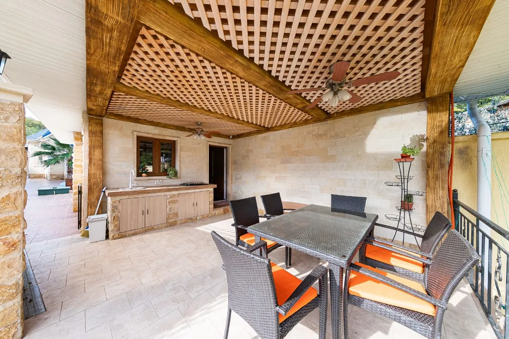 Коттедж Загородный дом — Мамайский Перевал