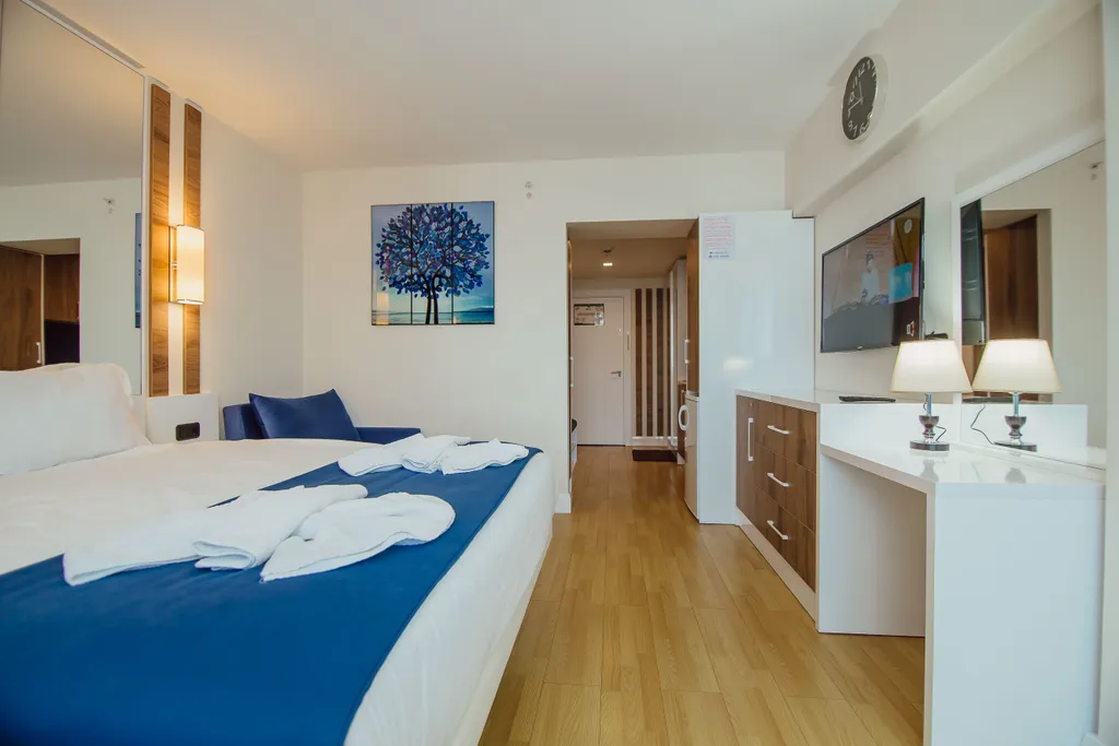 Студия с видом на море