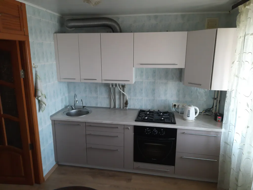 2-комнатная Квартира — аренда посуточно в Орджоникидзе