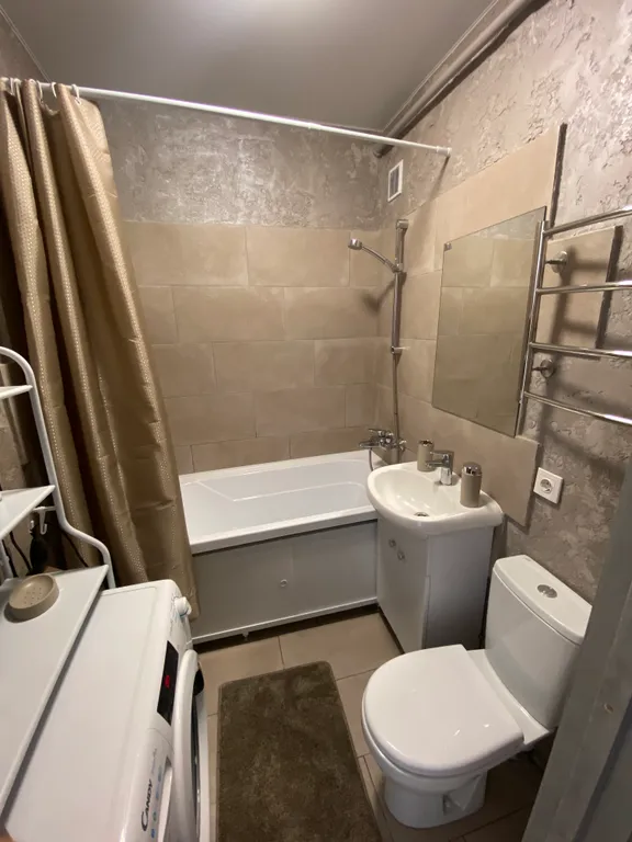 Квартира-студия возле набережной Онежского озера