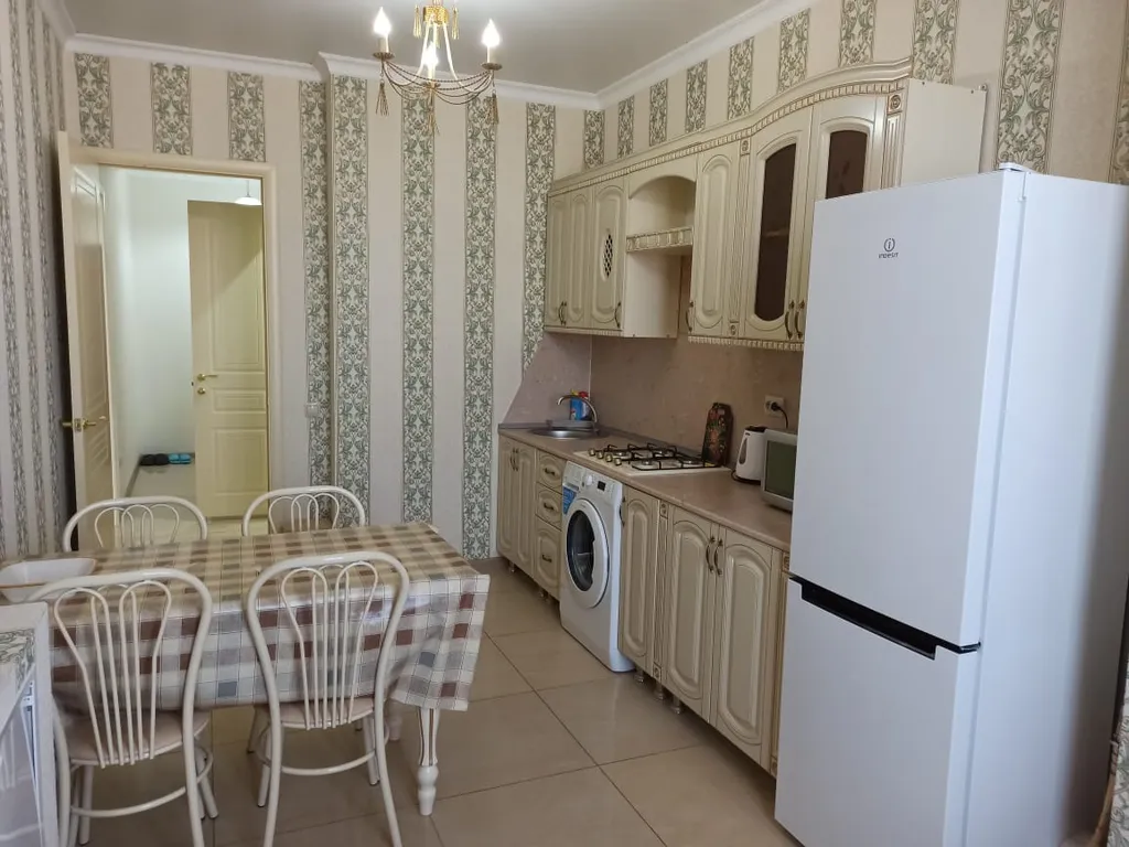 Квартира Квартира Анти-Отель на 2чел. 1комн.кв. 6этаж, код-105 — Махачкала