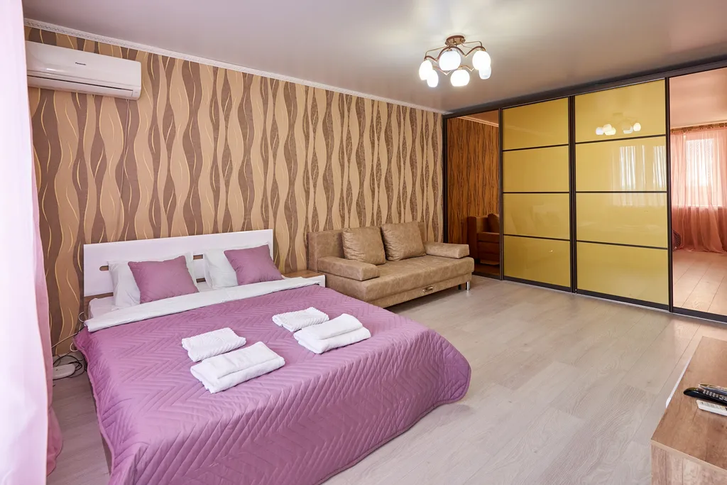 Однокомнатная квартира у ТЦ Коллаж — аренда посуточно в Пенза