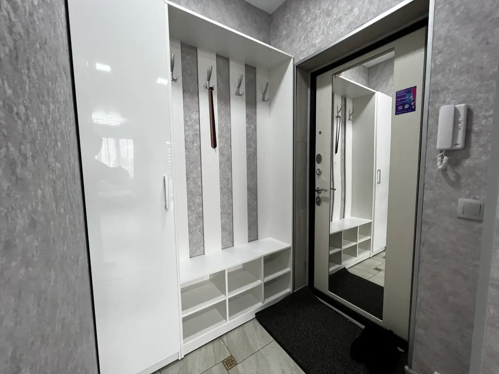 Современная квартира в центре, рядом Гостиный Двор!