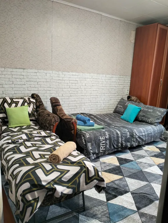 Трехкомнатная просторная квартира(7 гостей 5 спальных мест)