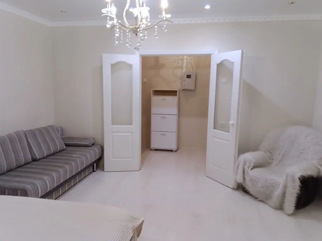 Уютная квартира с хорошим ремонтом в светлых тонах