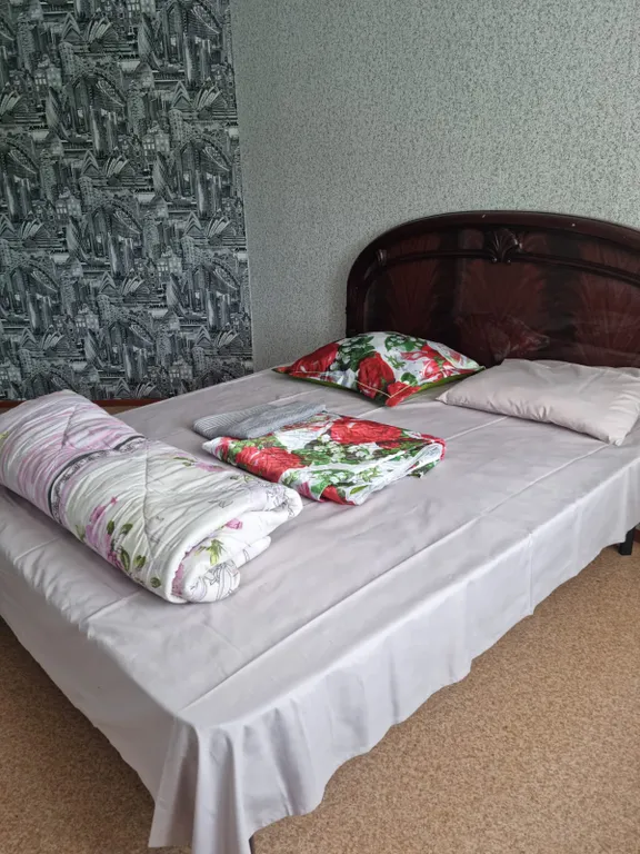 Хорошая квартира возле парковой зоны — аренда посуточно в Лангепас