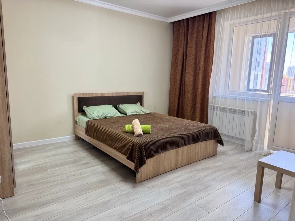 Отличная квартира на левом берегу столицы