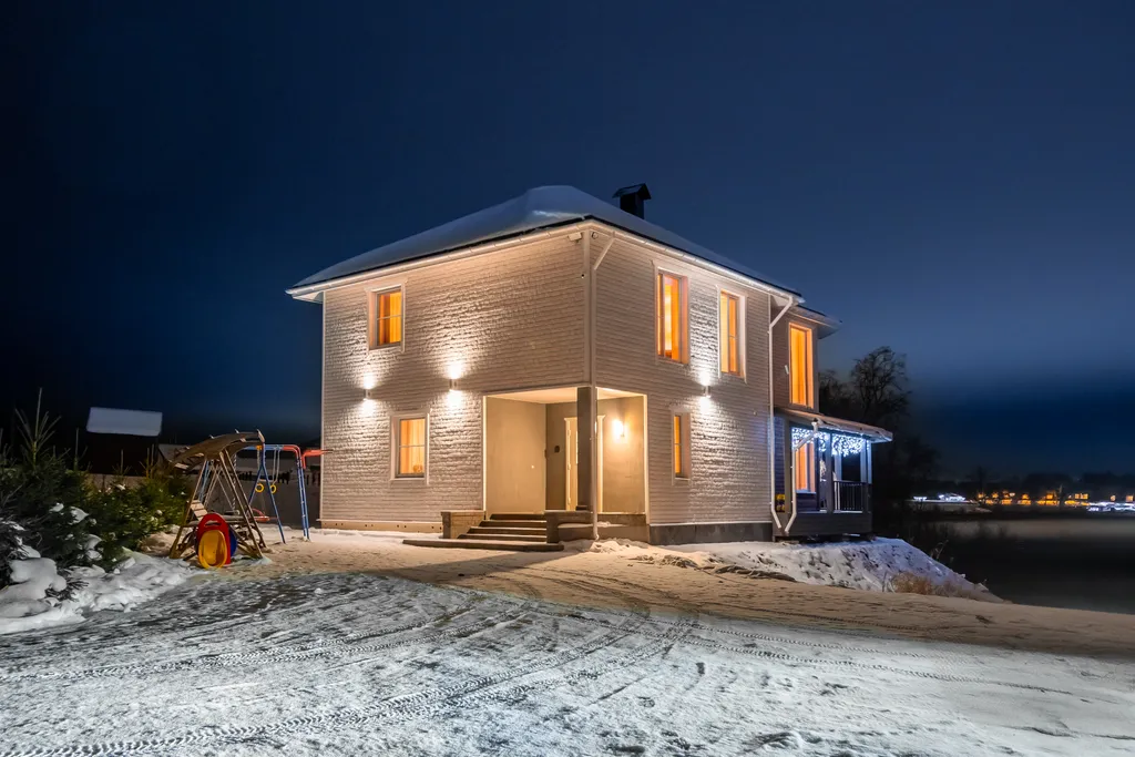 Дом с видом на озеро Кармаланьярви