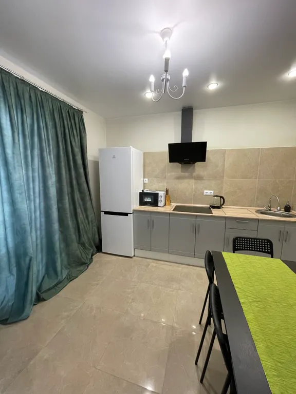 Чистая квартира с удобным расположением