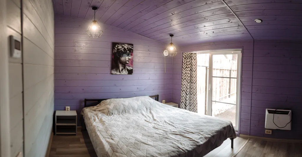 Уютный дизайнерский коттедж с территорией