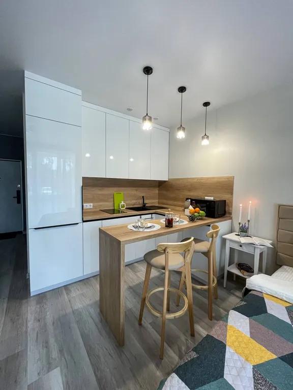 Шикарная студия с бесконтактным заселением